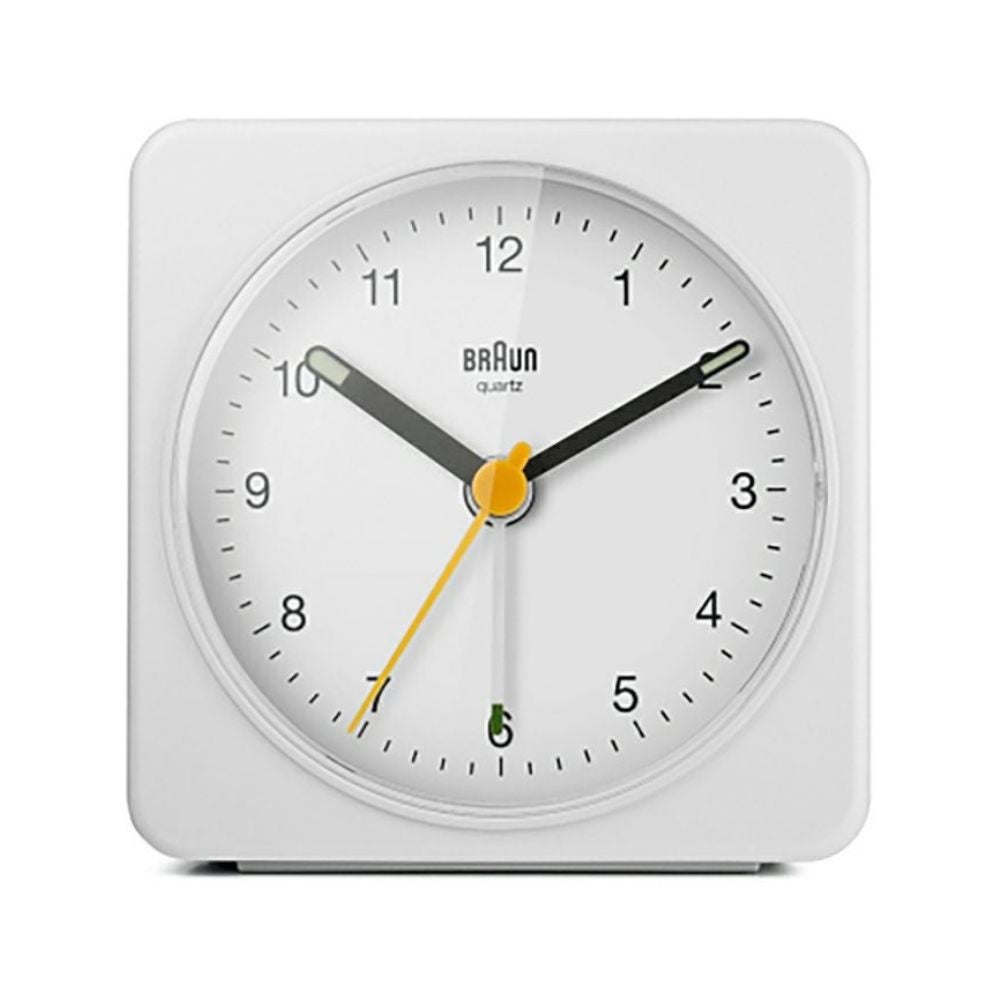 往年の名作「AB1」のサイズアップ再現モデル BRAUN ALARM CLOCK WHITE BC03W （ブラウン置き時計 アラームクロック ホワイト スイープ運針 静音設計）