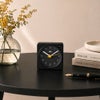 往年の名作「AB1(1987年)」をベースに再現 BRAUN ALARM CLOCK BLACK BC02XB （ブラウン置き時計 アナログアラームクロック ブラック）