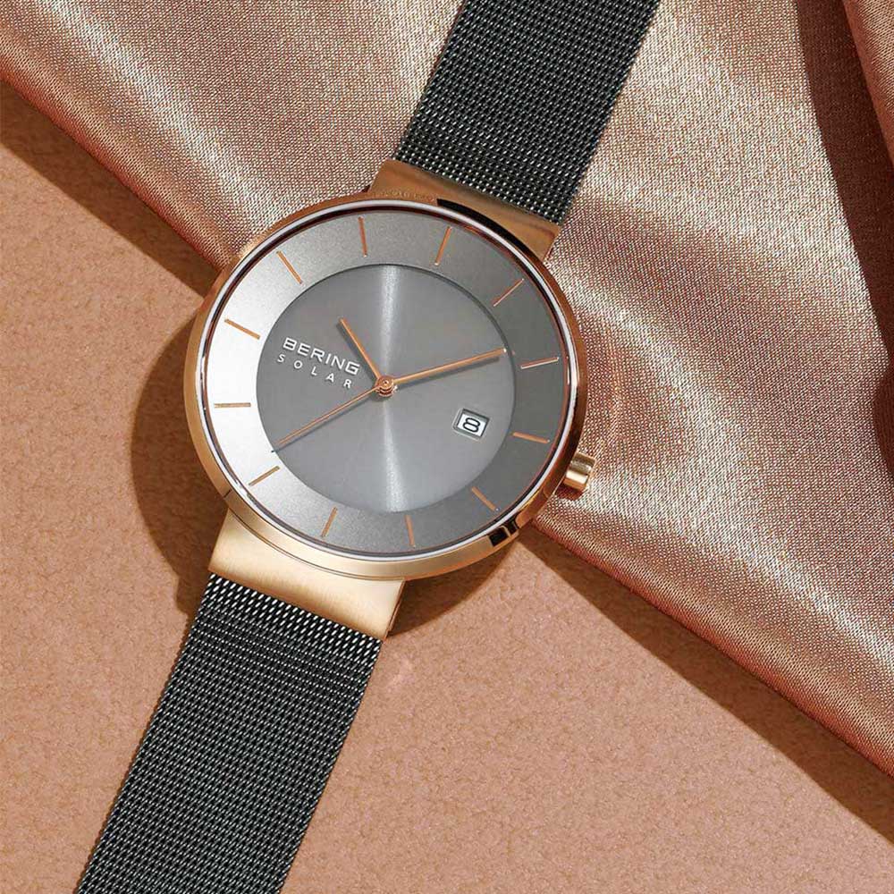 BERING Mens Unisex Scandinavian Solar Gray×RoseGold 14639-369（ベーリング ユニセックス腕時計 ソーラー グレー×ローズゴールド）