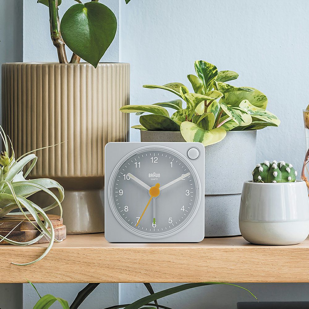 BRAUN ALARM CLOCK GRAY BC02XG （ブラウン置き時計 アナログアラーム
