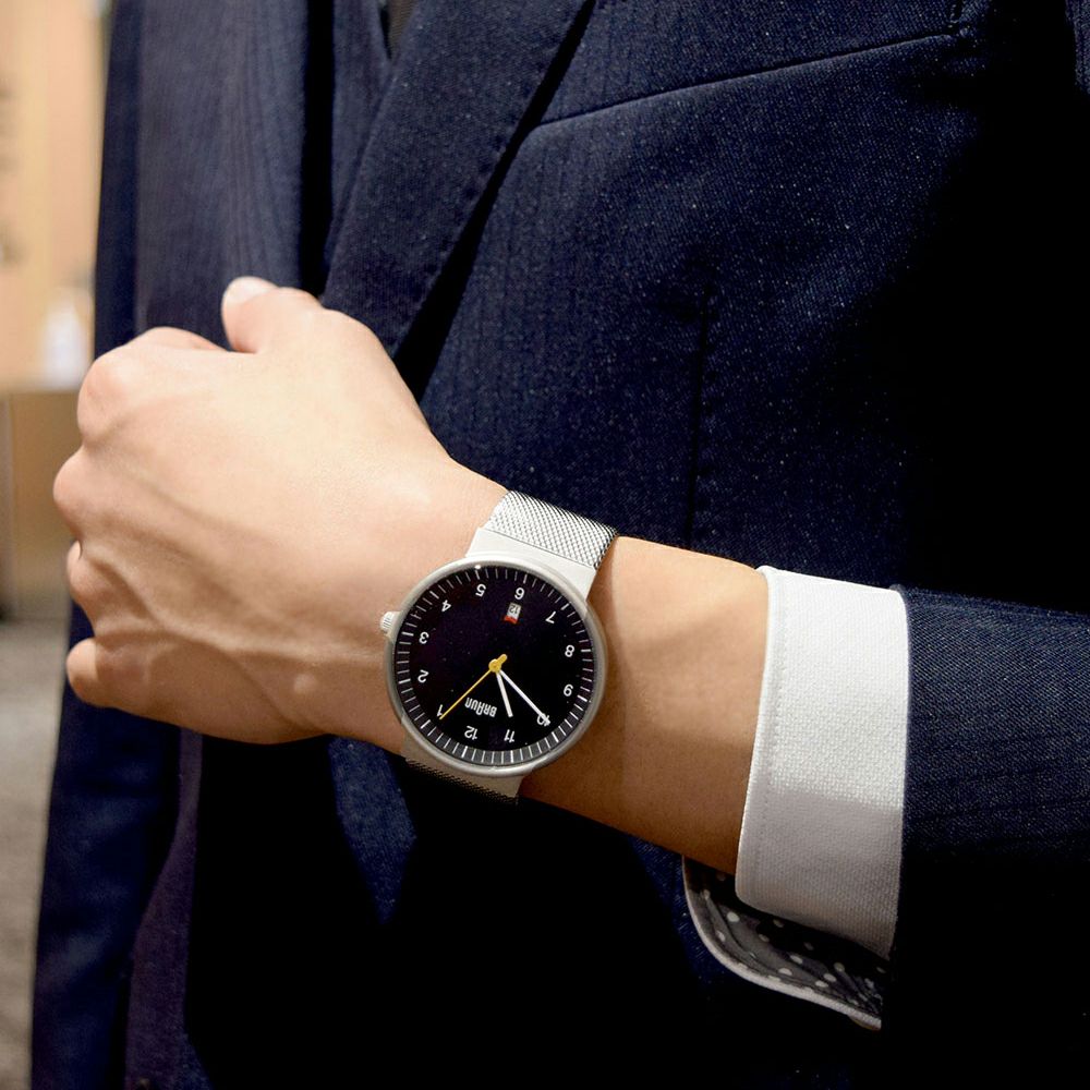 BRAUN Series8 Type5795 【使用頻度わずか】 BRAUN WATCH BLACK×SILVER MESH BN0032BKSLMHG（ブラウン腕時計
