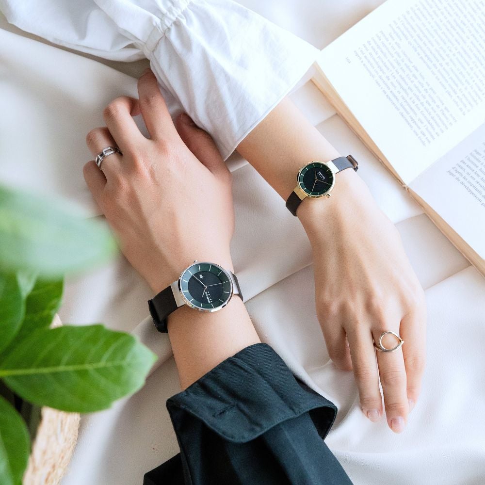 BERING Unisex Scandinavian Solar Deep green 14639-409 （ベーリング メンズユニセックス腕時計 ソーラー ディープグリーン）