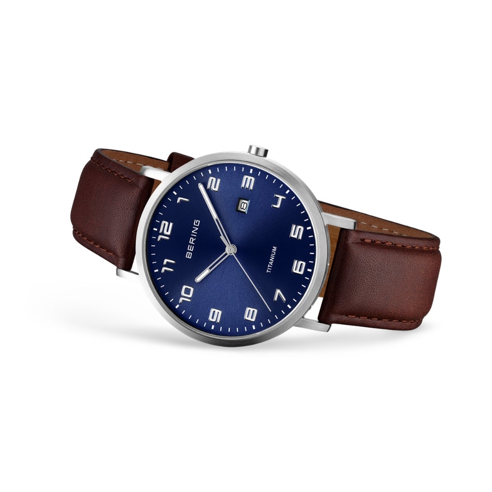 BERING Mens Unisex Air Titanium Navy×Brown 18640-505 （ベーリング メンズ ユニセックス 腕時計 エアチタニウム 青文字盤×ブラウンレザー）