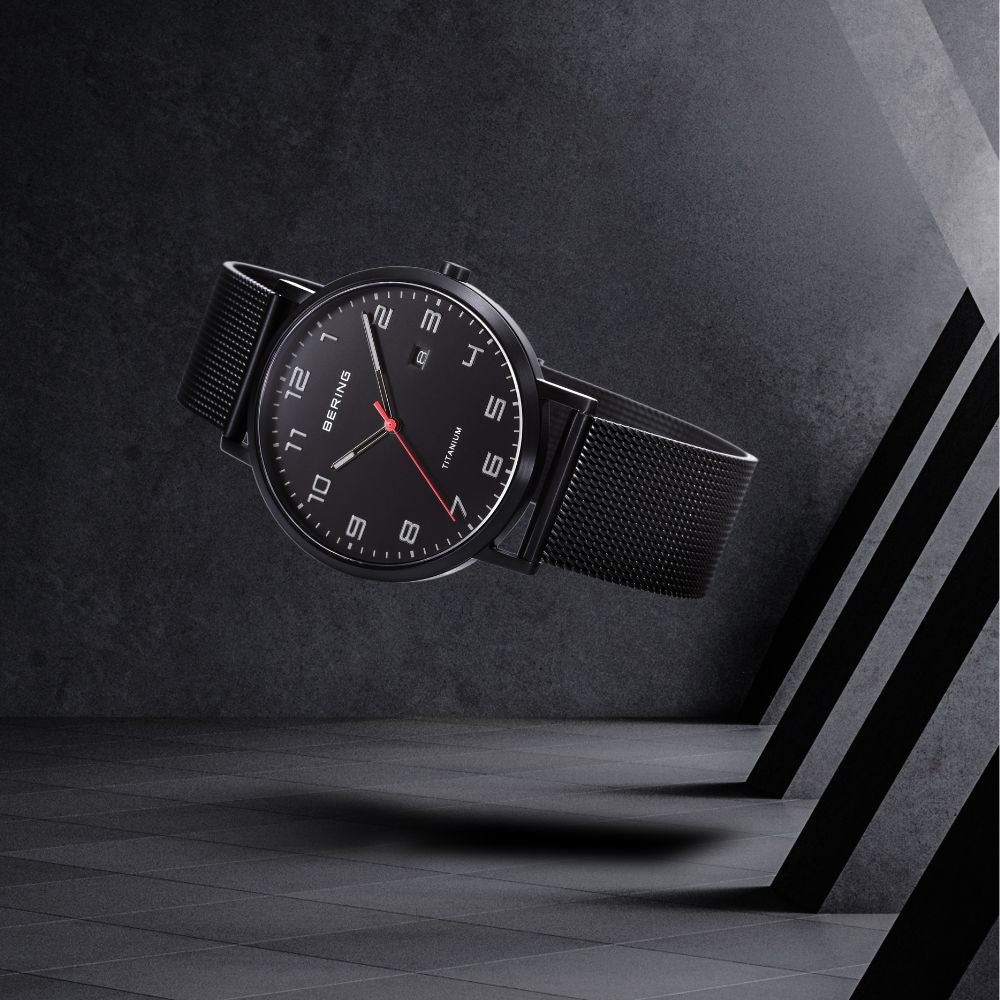 BERING Mens Unisex Air Titanium Black×Black 18640-122 （ベーリング メンズ ユニセックス 腕時計 エアチタニウム 黒文字盤×ブラックメッシュベルト）